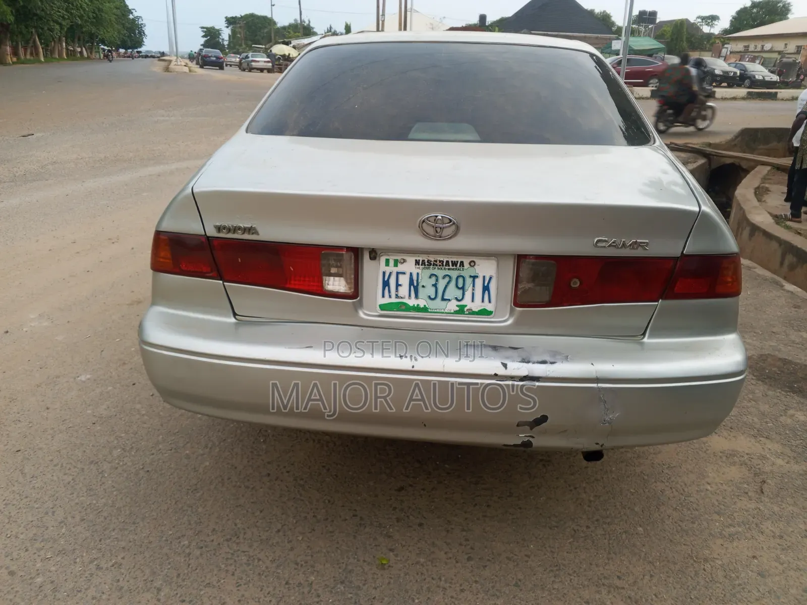 Toyota Camry 2002 Silver