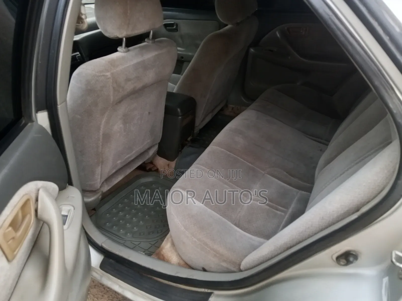 Toyota Camry 2002 Silver