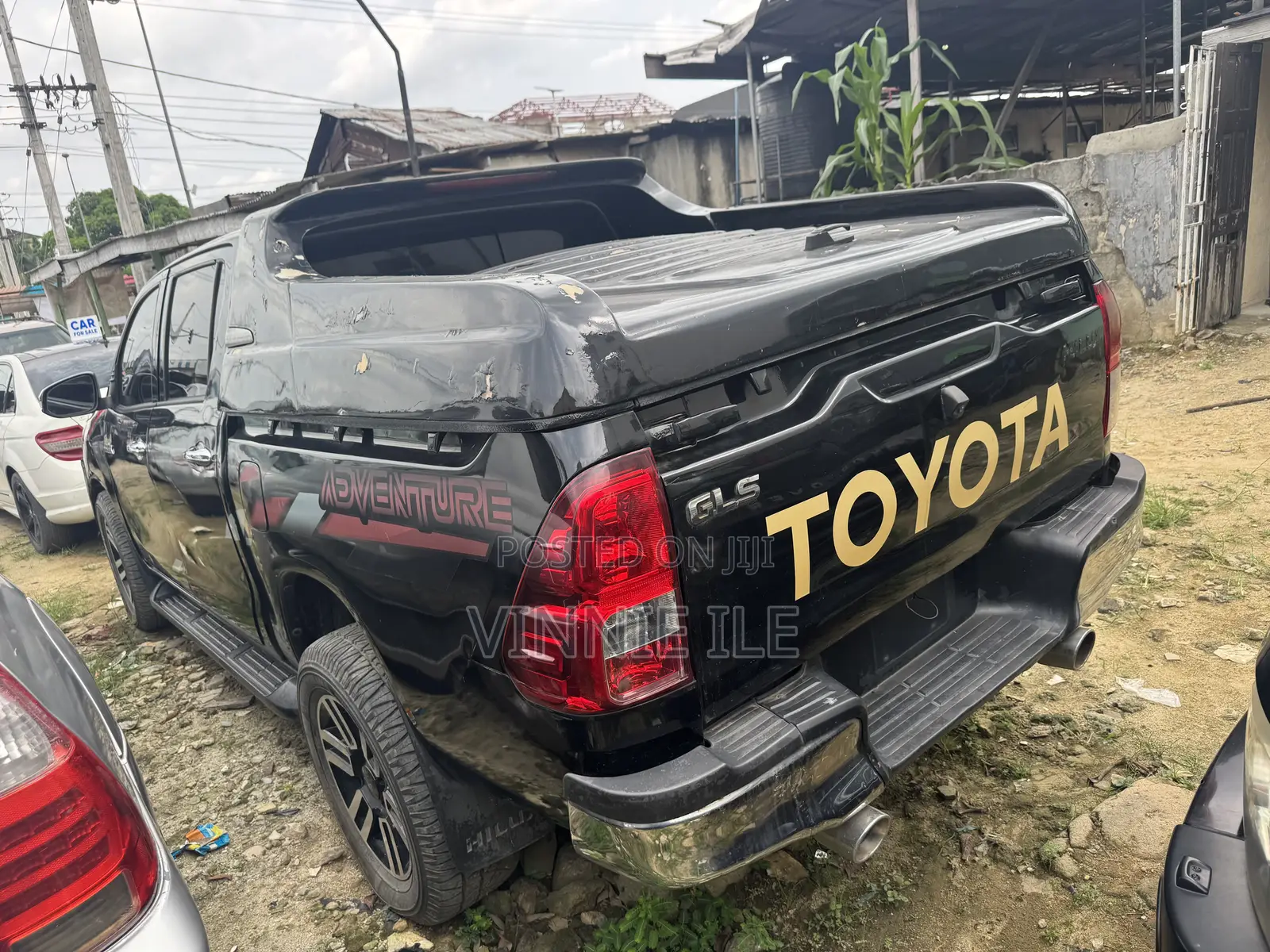 Toyota Hilux SR+ 4x4 2017 Black