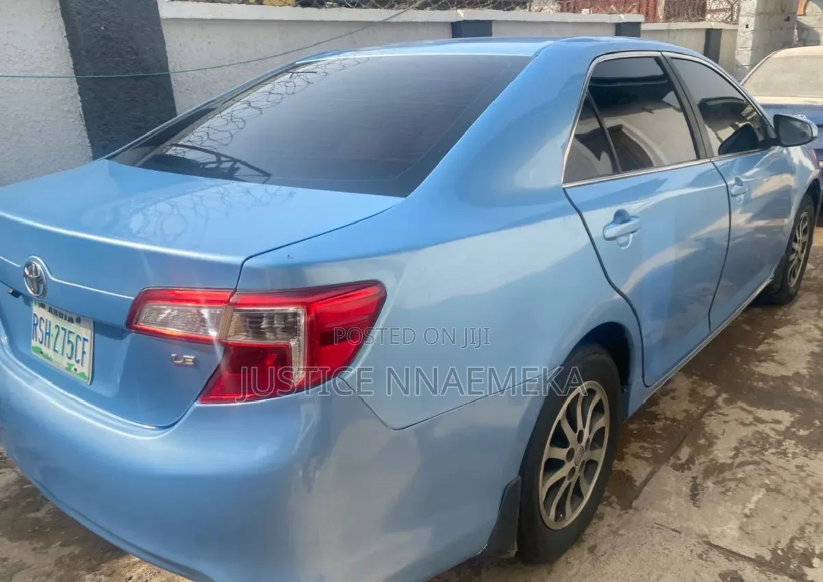 Toyota Highlander 2014 Blue