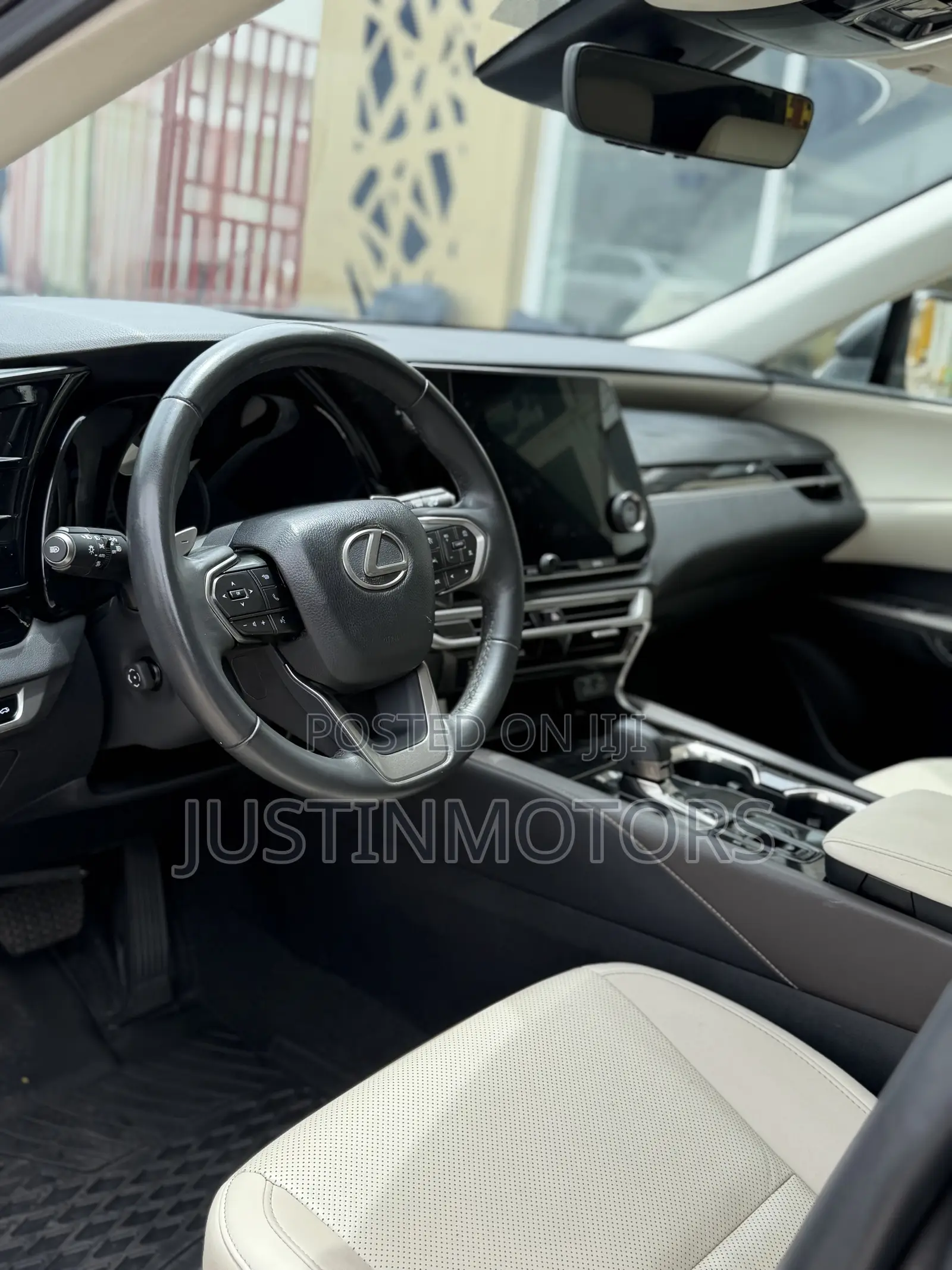 Lexus RX 2024 Gray