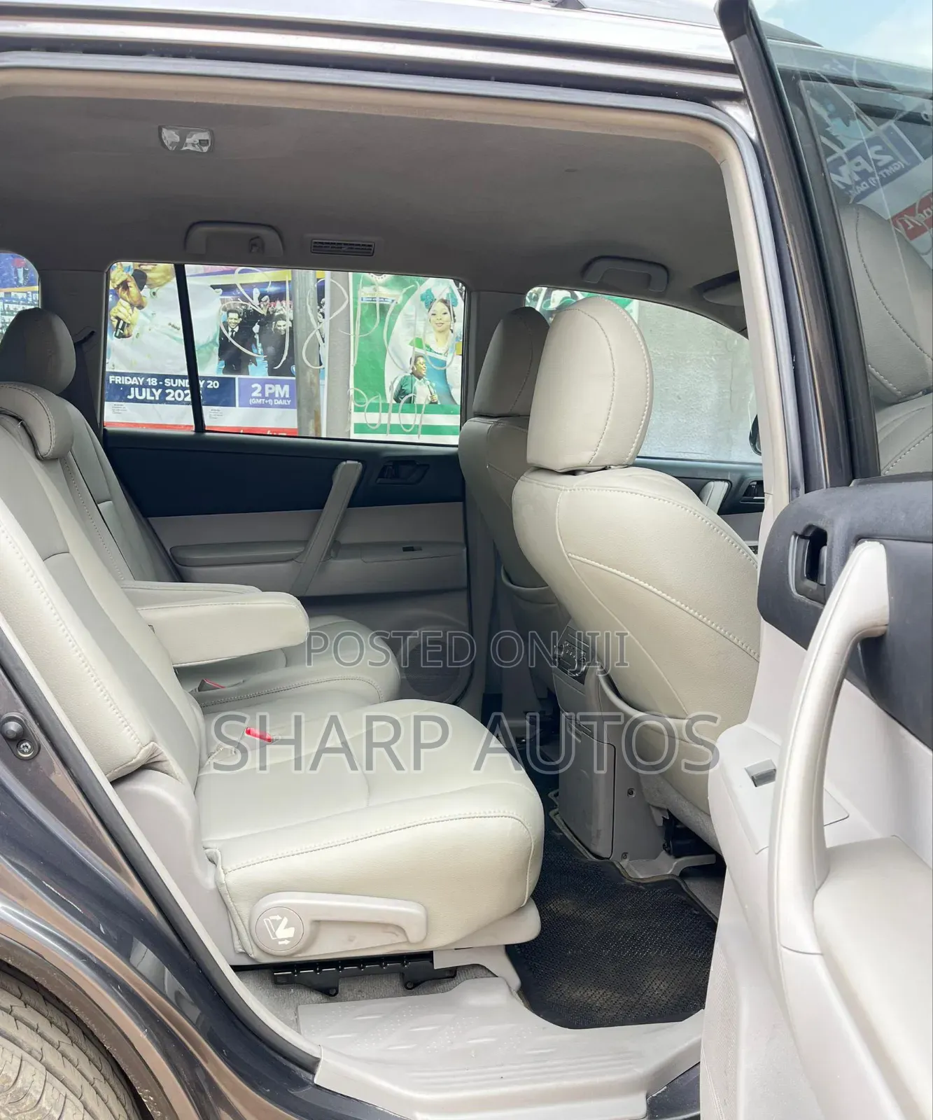 Toyota Highlander 2010 Gray