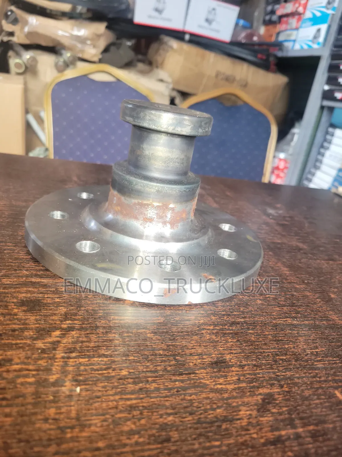 Ton Table Pin