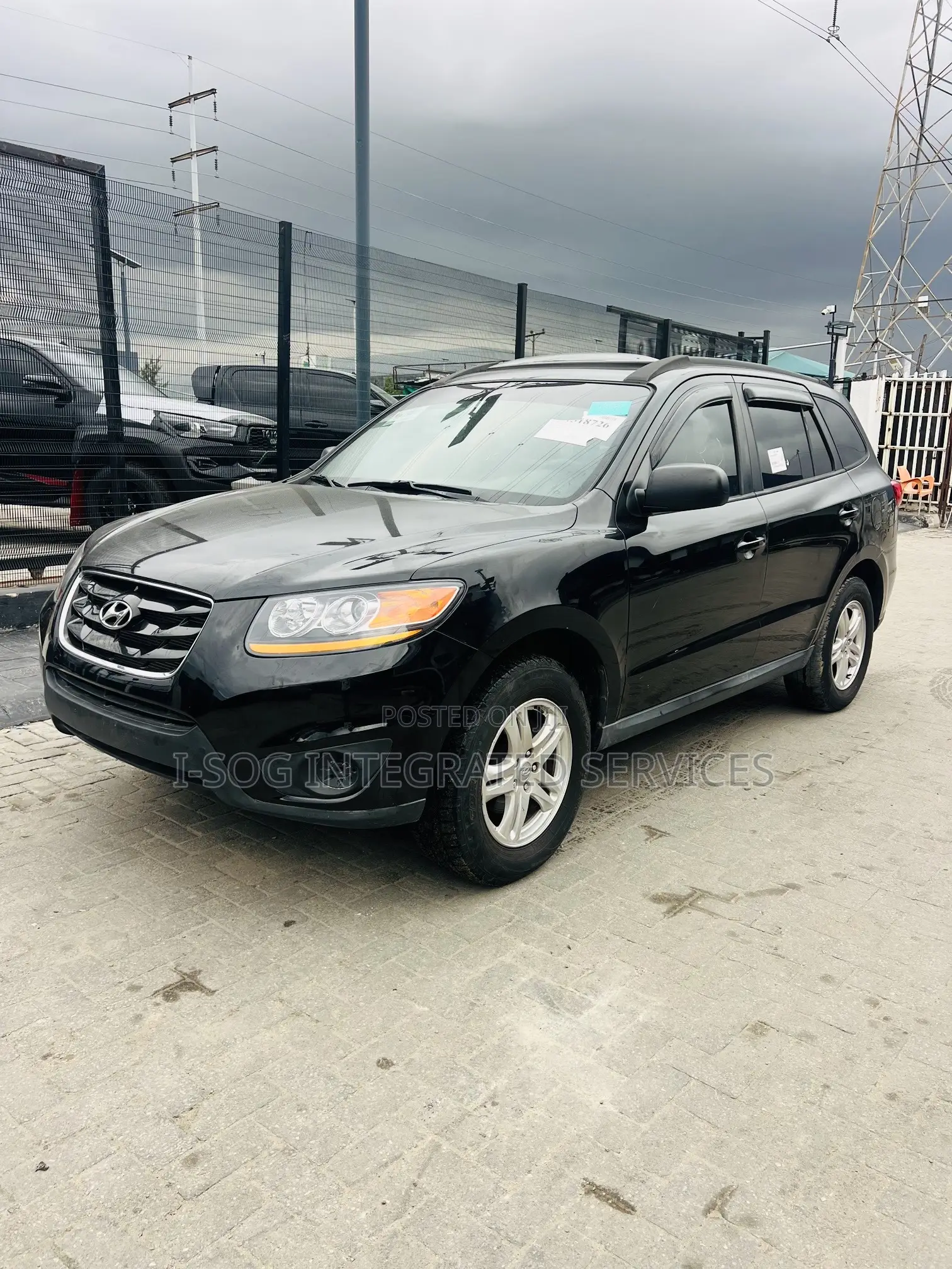 Hyundai Santa Fe GLS 2011 Black