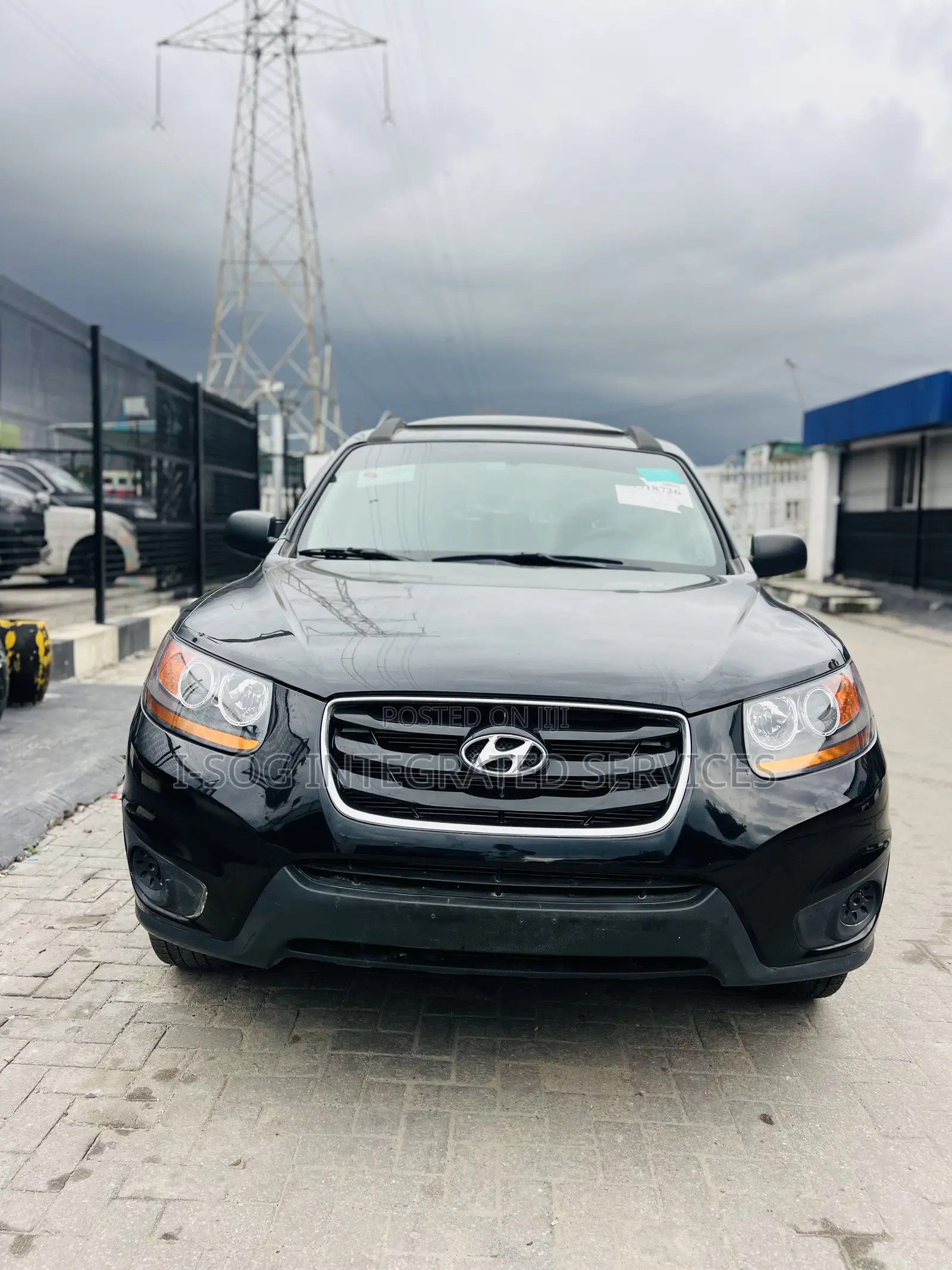 Hyundai Santa Fe GLS 2011 Black