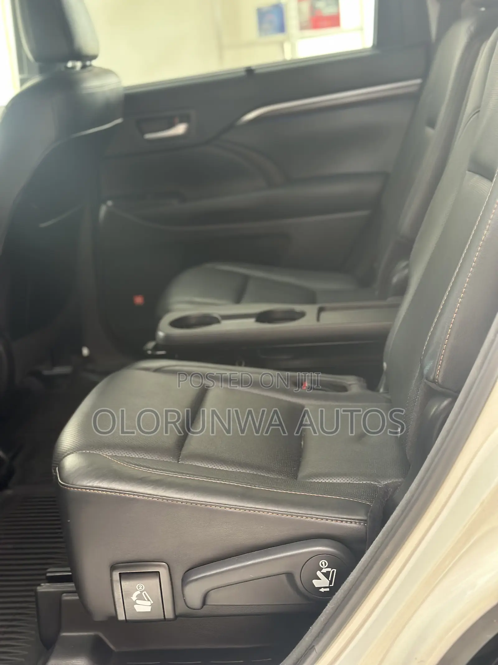 Toyota Highlander Limited V6 4x4 (3.5L 6cyl 6A) 2016 White