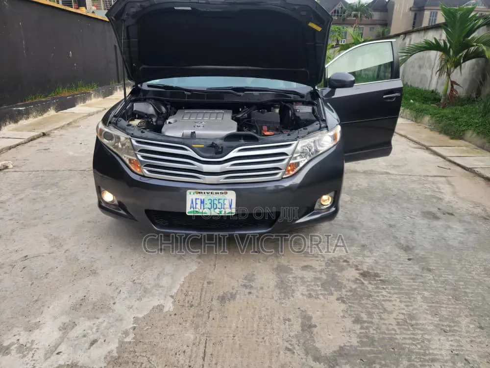Toyota Venza 2011 Gray