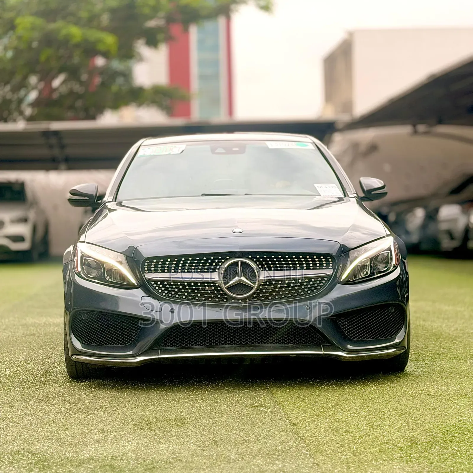 Mercedes-Benz C300 2016 Gray