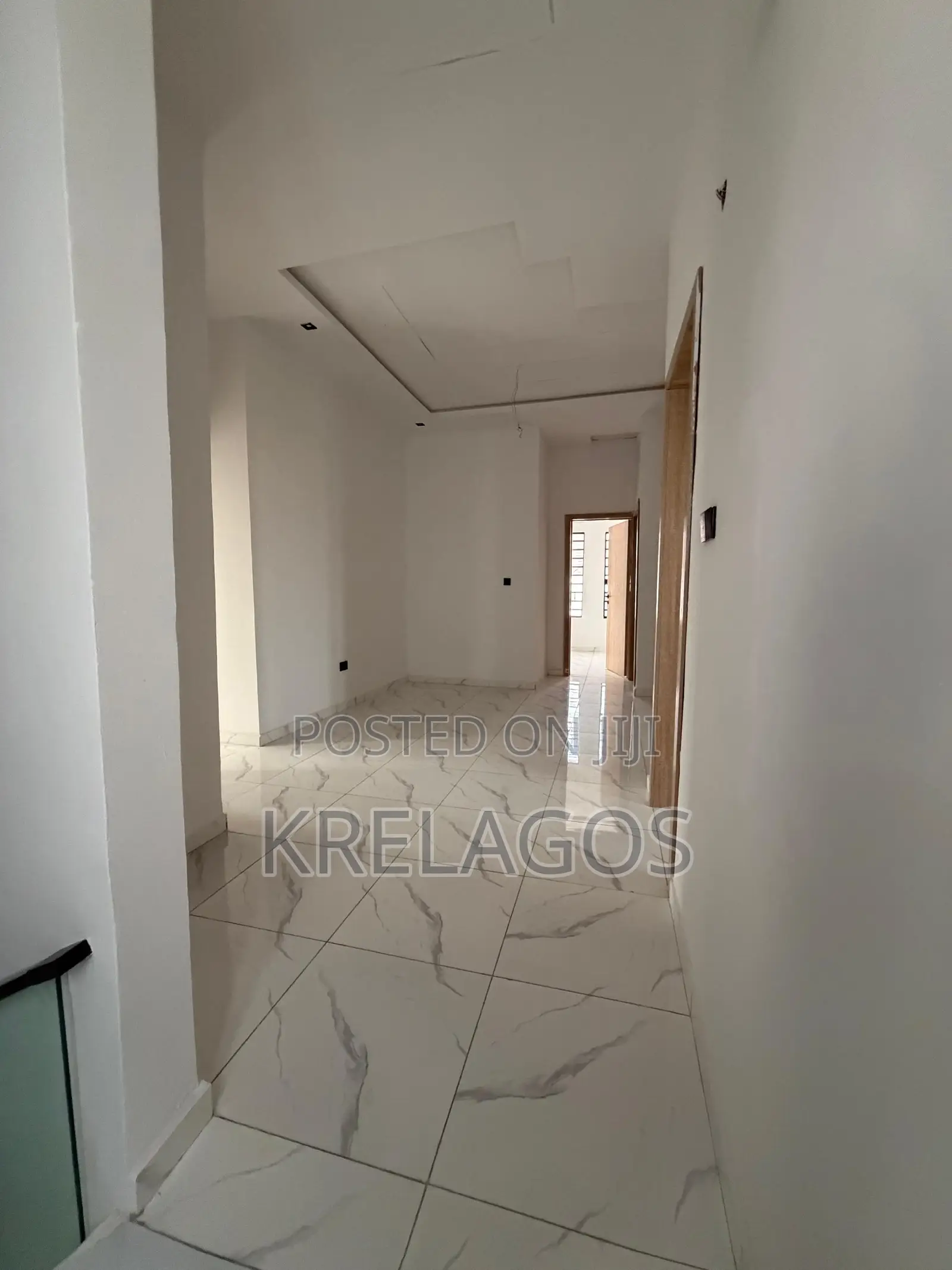 5bdrm Duplex in Sangotedo for sale