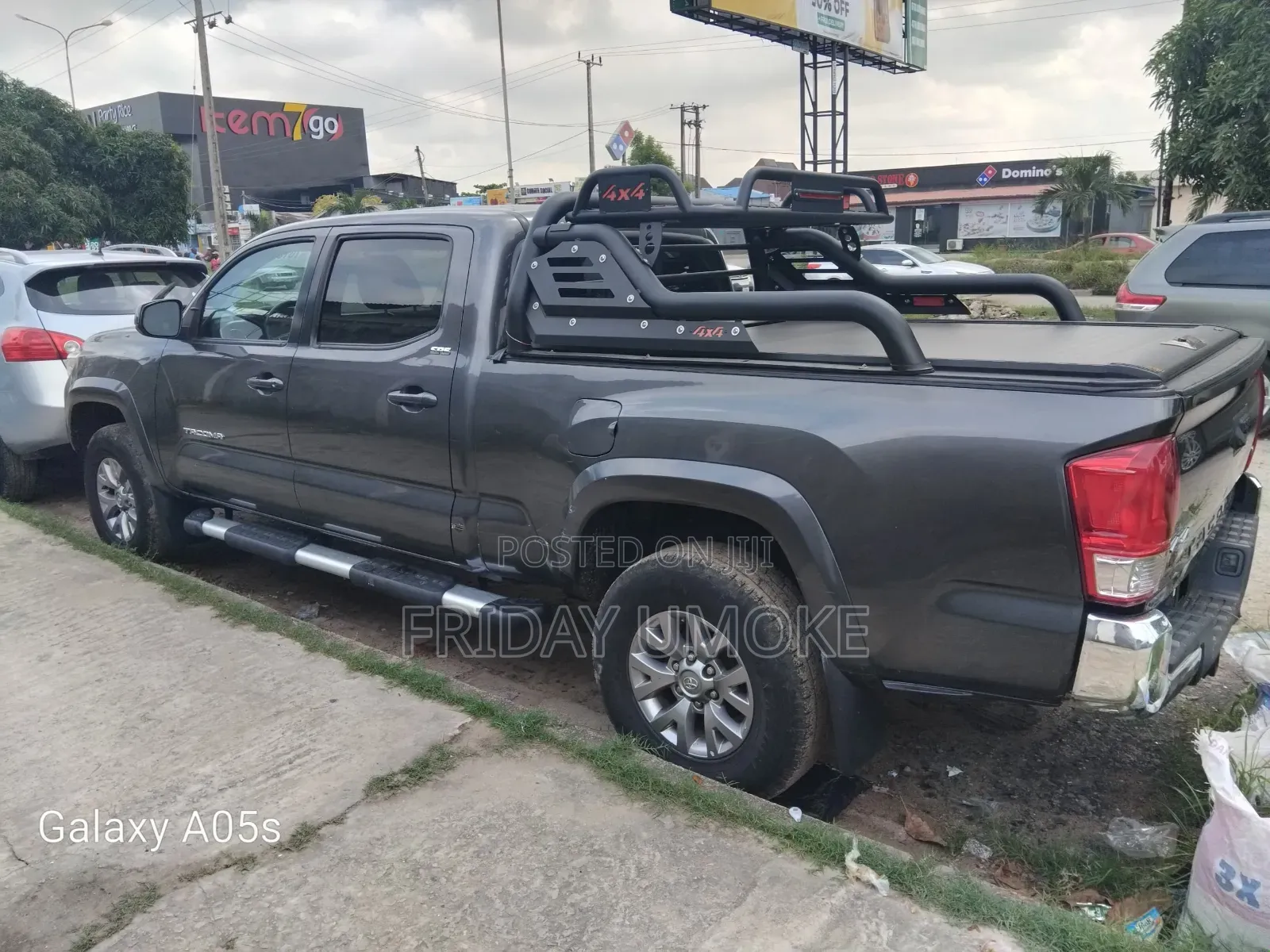 Toyota Tacoma 2017 Gray