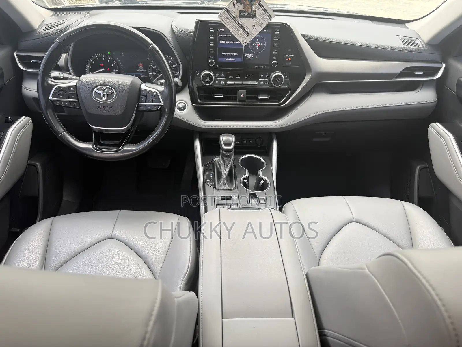 Toyota Highlander XLE 2021 Blue