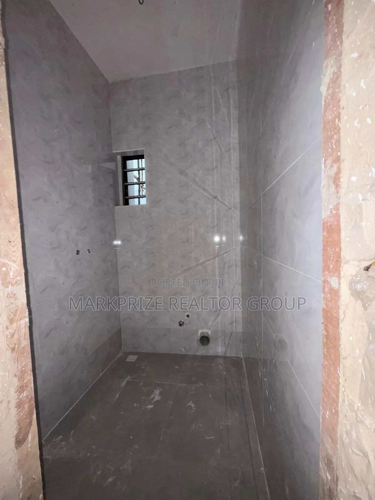 4bdrm Duplex in Gbagada Lagos for sale
