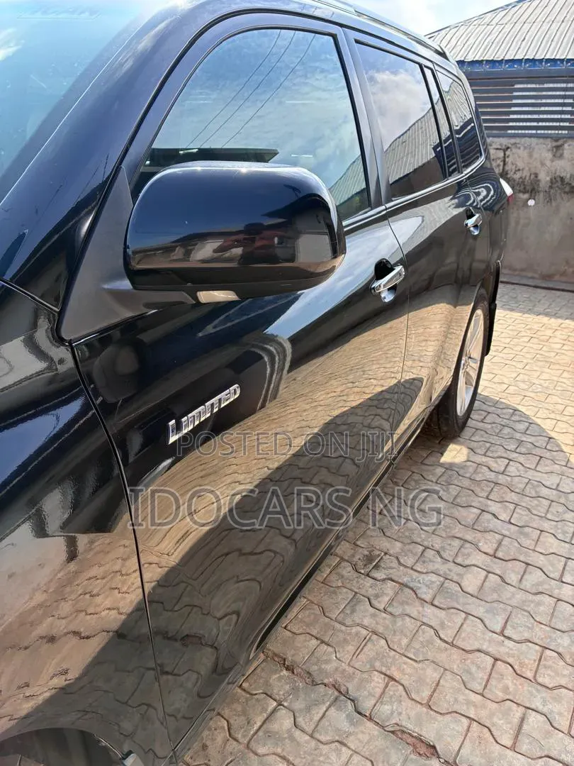 Toyota Highlander Limited 2010 Black