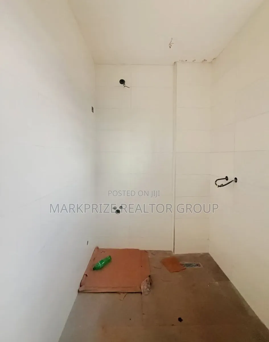 2bdrm Apartment in Maryland Lagos, Anthony Village for sale