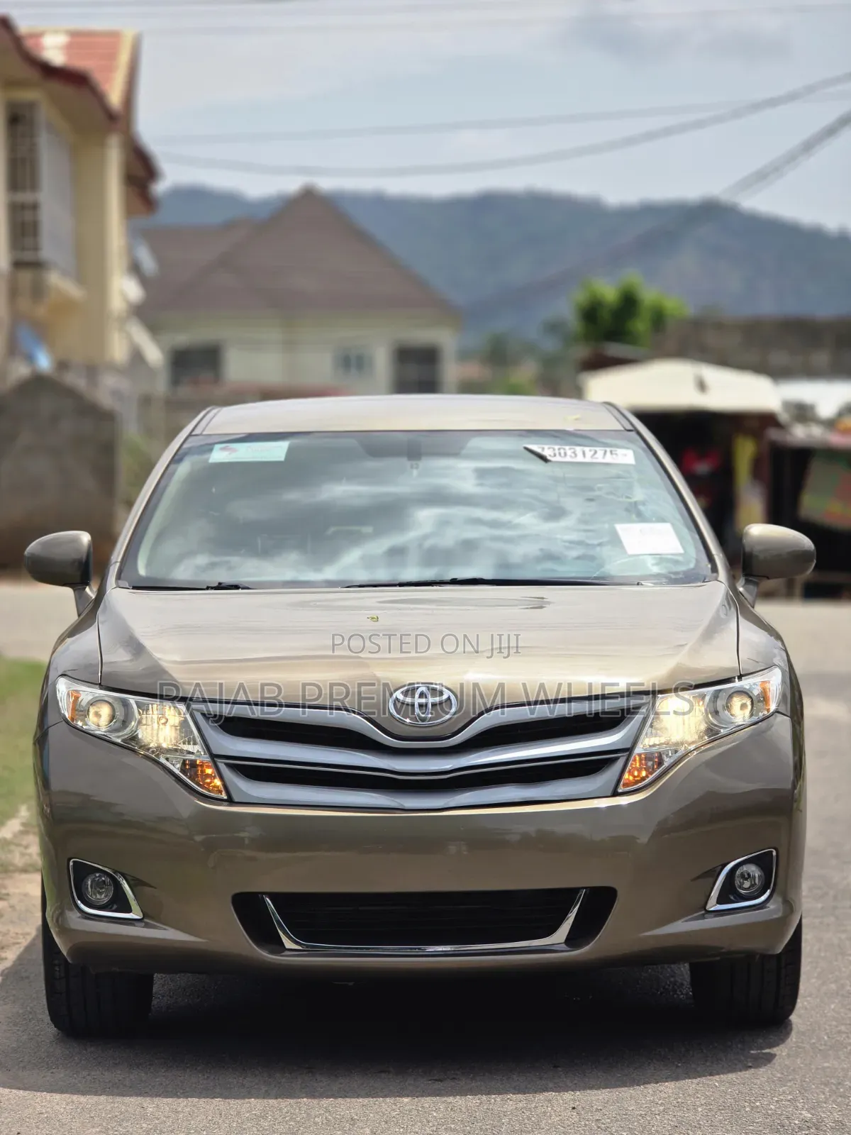 Toyota Venza 2011 Gold