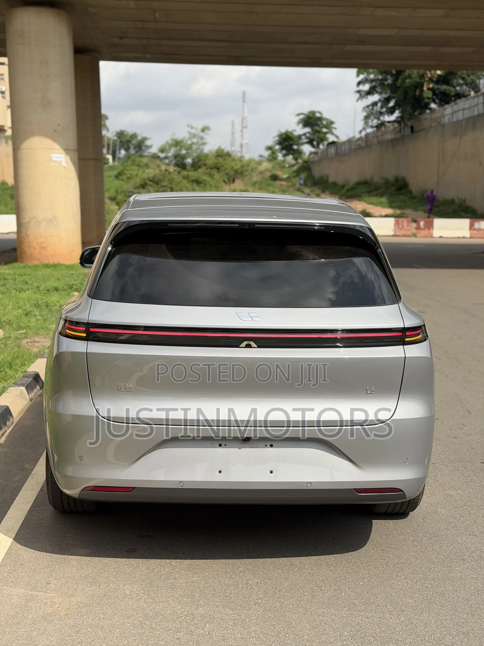 Li Auto L6 2024 Gray