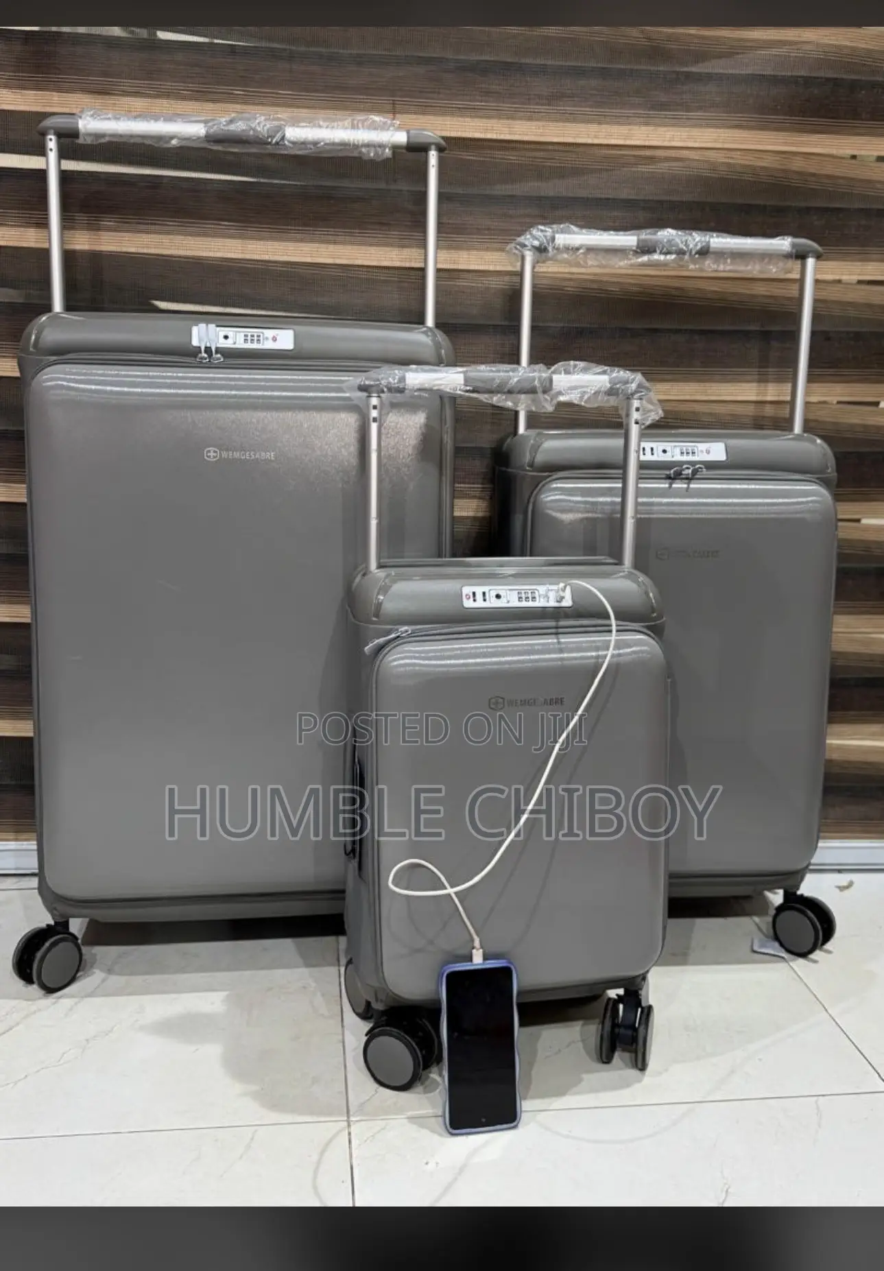 A Set of Alluminium Luggages With Charger