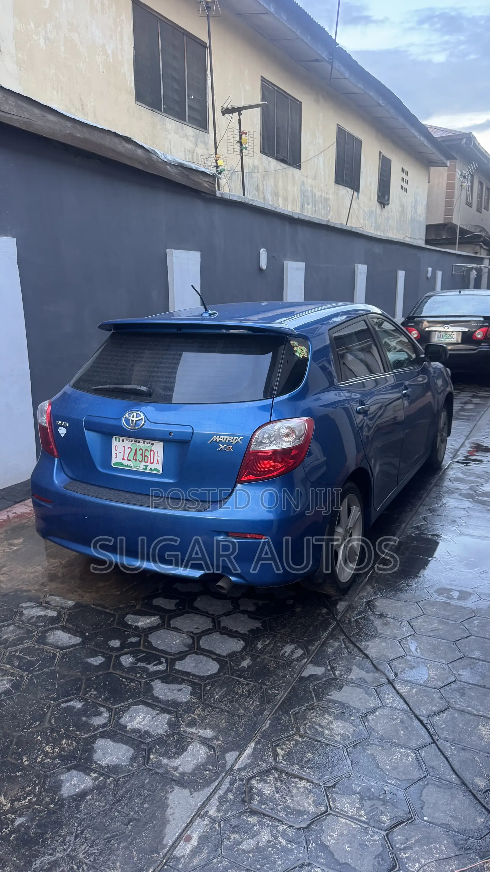 Toyota Matrix Hatchback FWD (1.8L 4cyl 5M) 2008 Blue