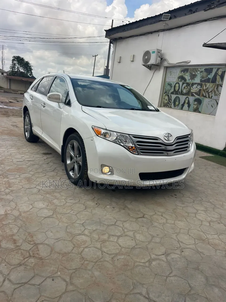 Toyota Venza 2011 White