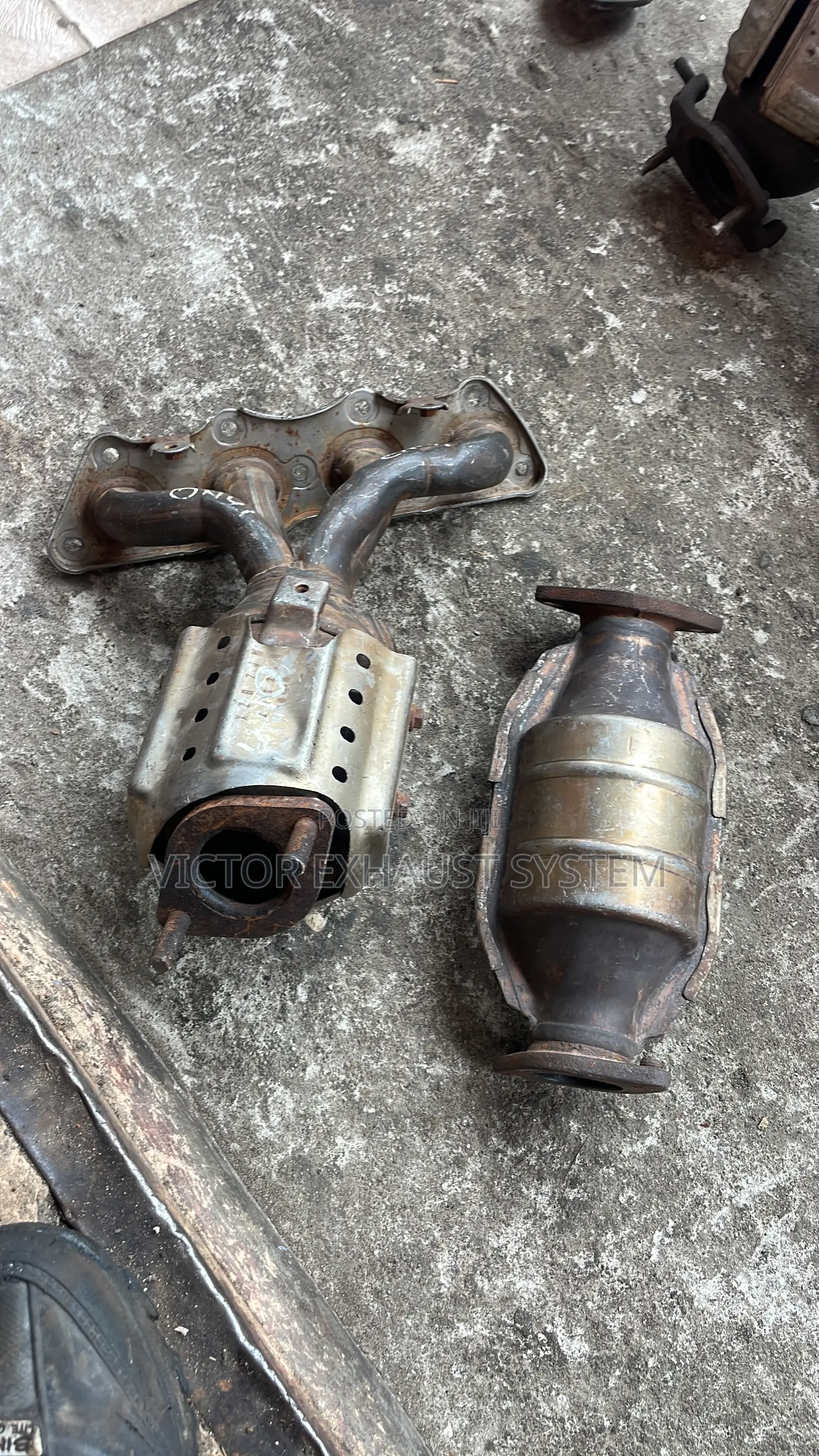Complete Catalytic Converter Hyundai Elantra 2017 Model
