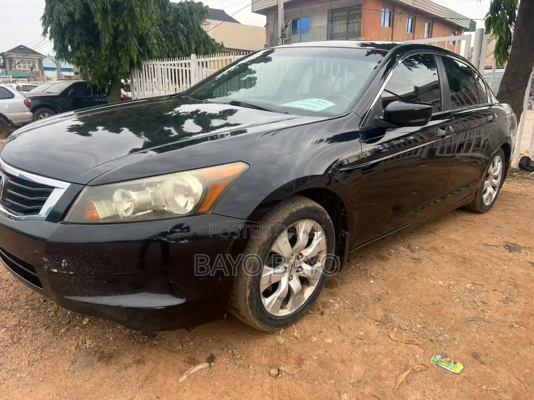 Honda Accord 2.0 Sedan 2012 Gray