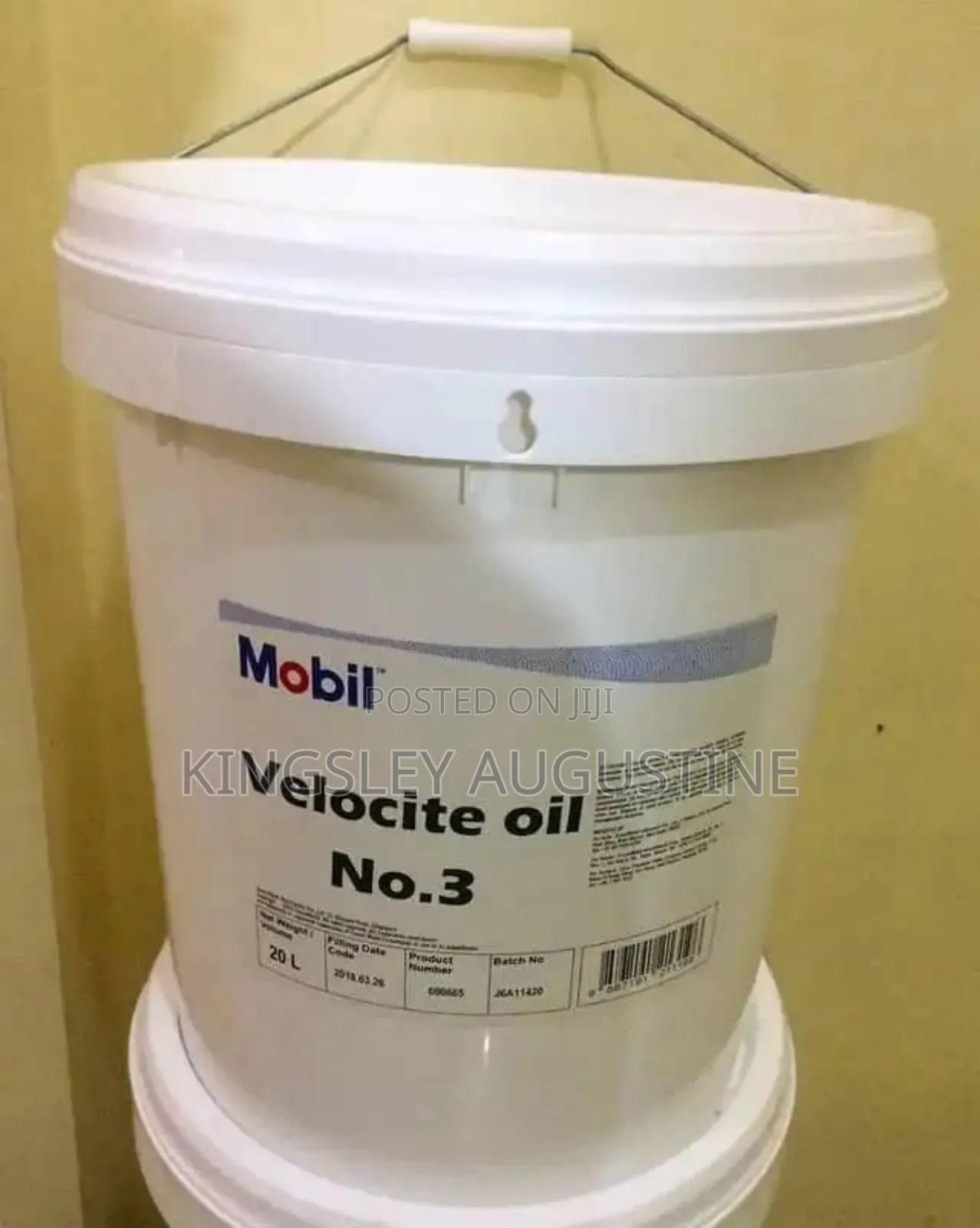 Mobil Velocite Oil Bucket