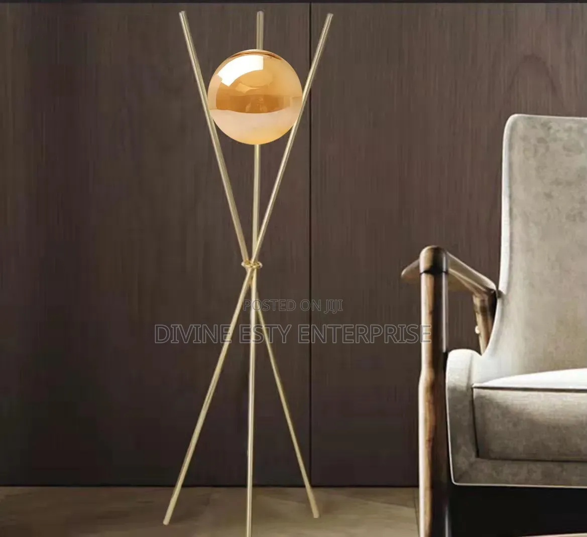 Modern Tripod Floor Lamp