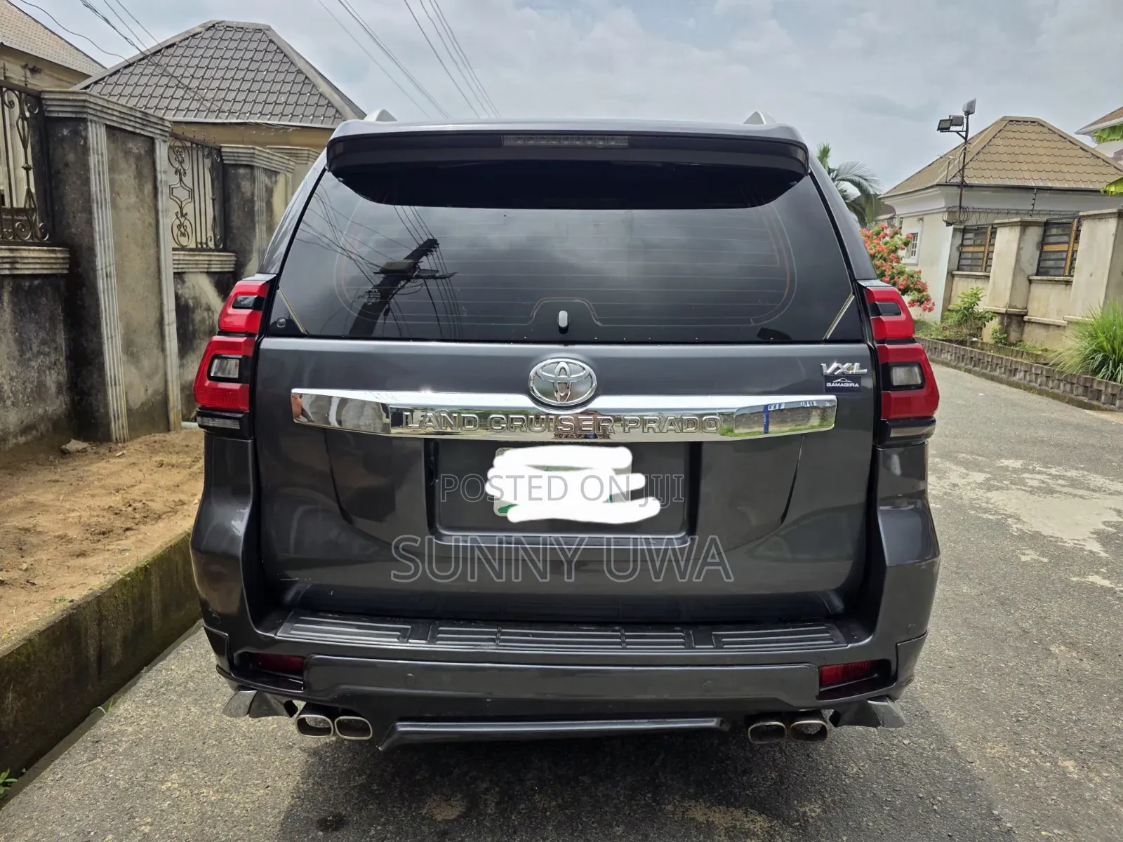 Toyota Land Cruiser 2018 Gray