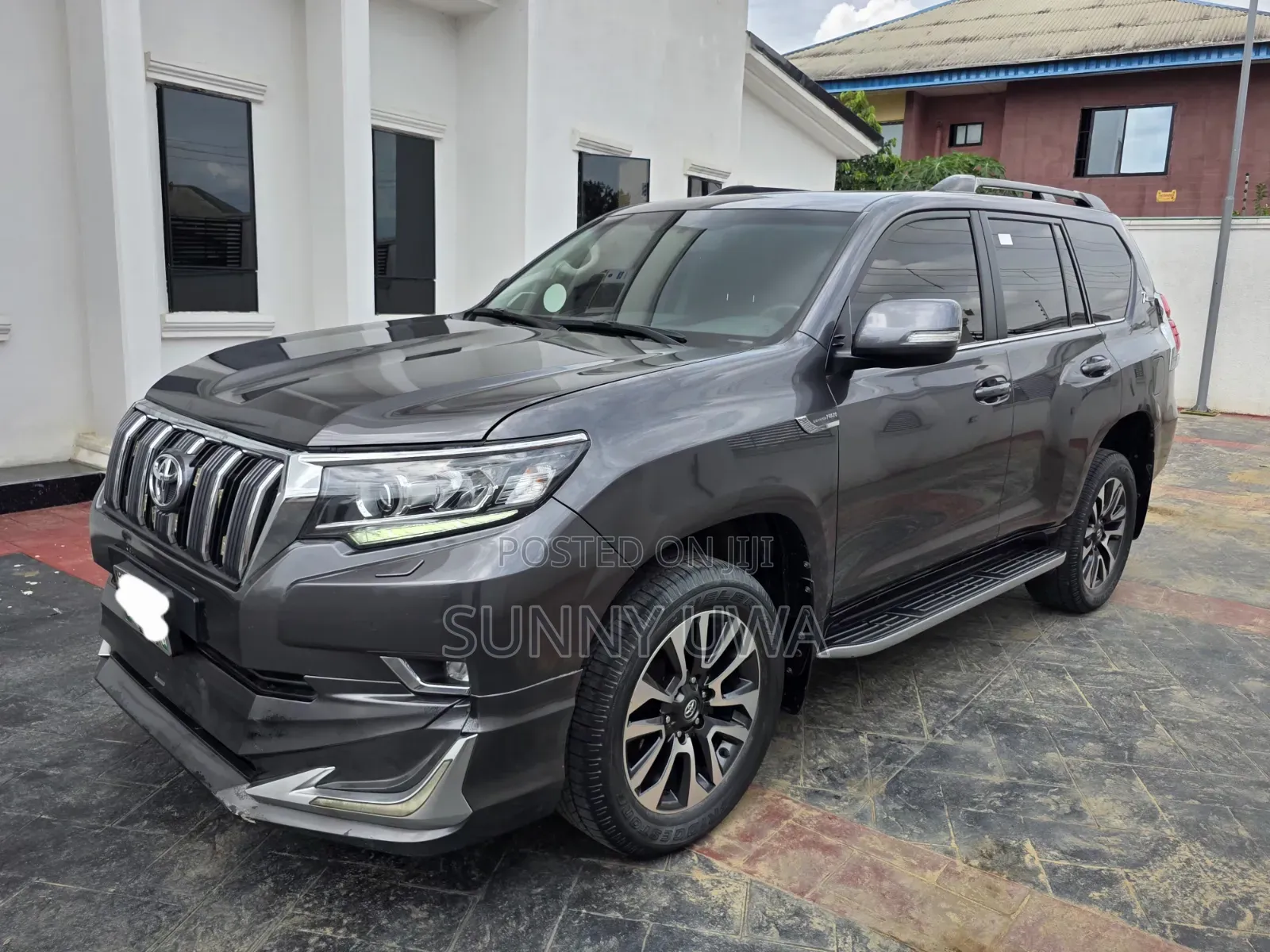 Toyota Land Cruiser 2023 Gray