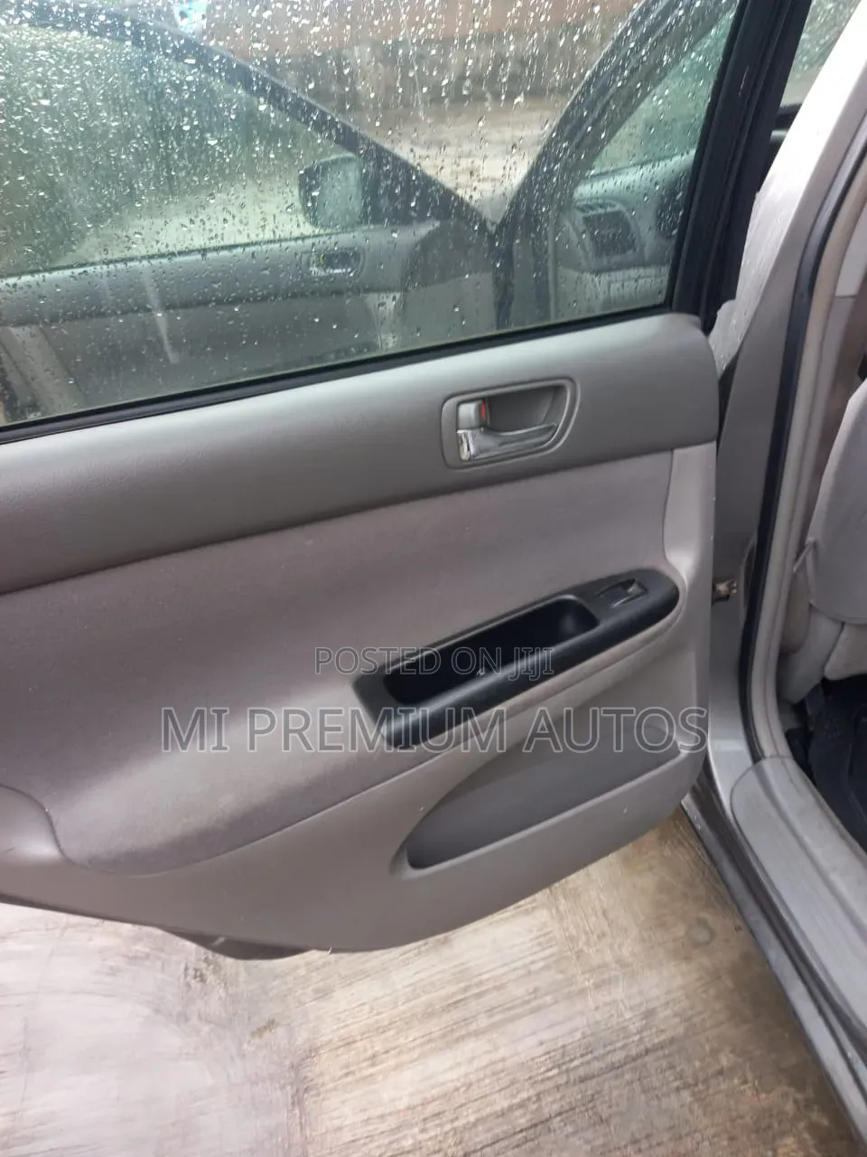 Toyota Camry 2006 Gray