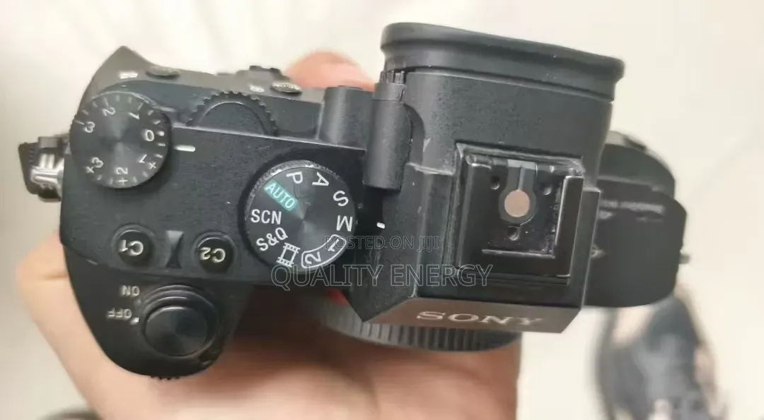 Used Sony A7iii Mirrorless Camera Combo Version