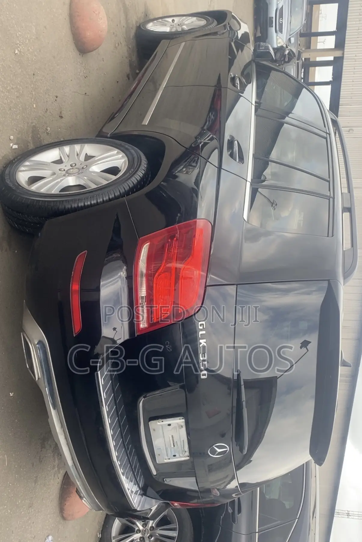 Mercedes-Benz GLK-Class Base GLK 350 4dr AWD 4MATIC (3.5L 6cyl 7A) 2015