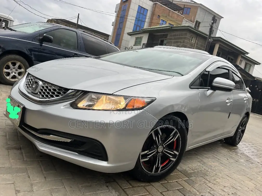 Honda Civic EX-L 4dr Sedan w/Nav (1.8L 4cyl CVT) 2014 Silver