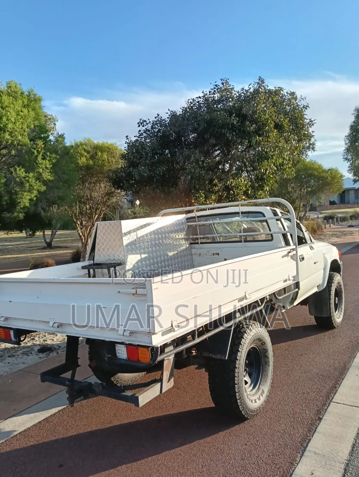 Toyota Hilux 1998 White