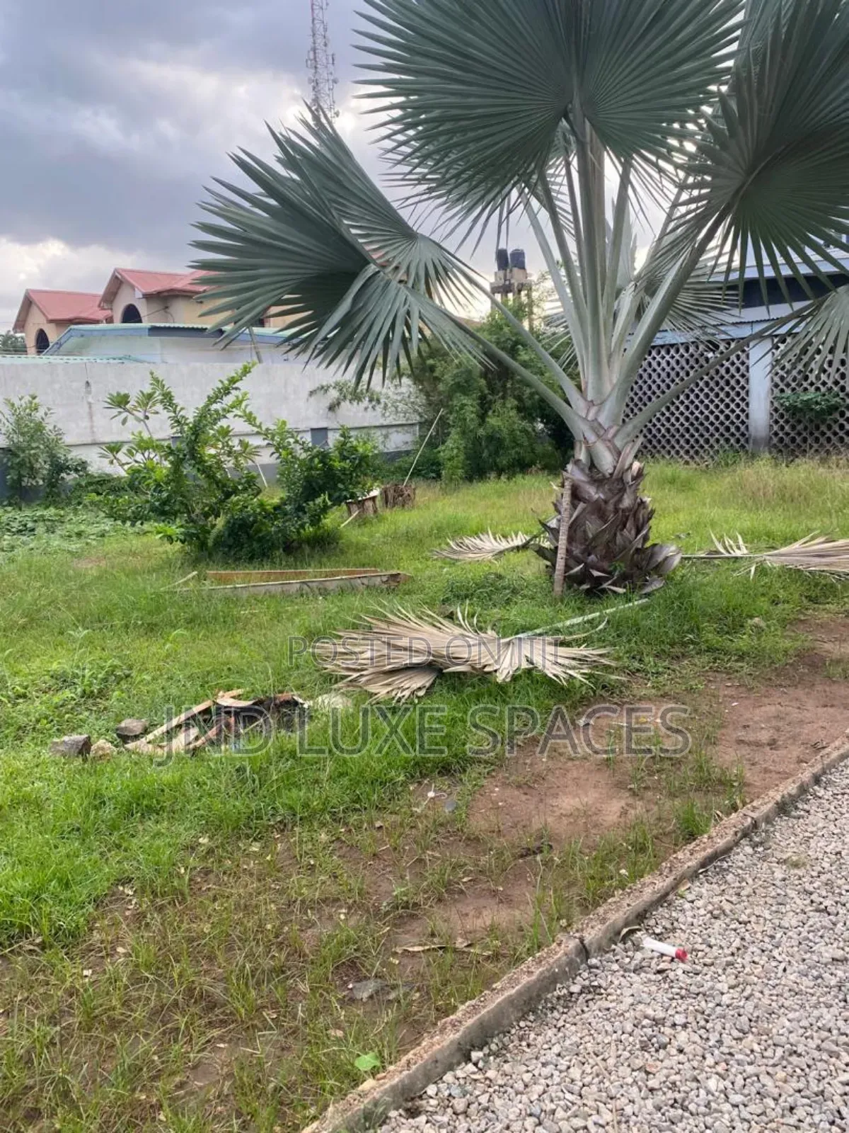 6bdrm Bungalow in Ikeja GRA for sale