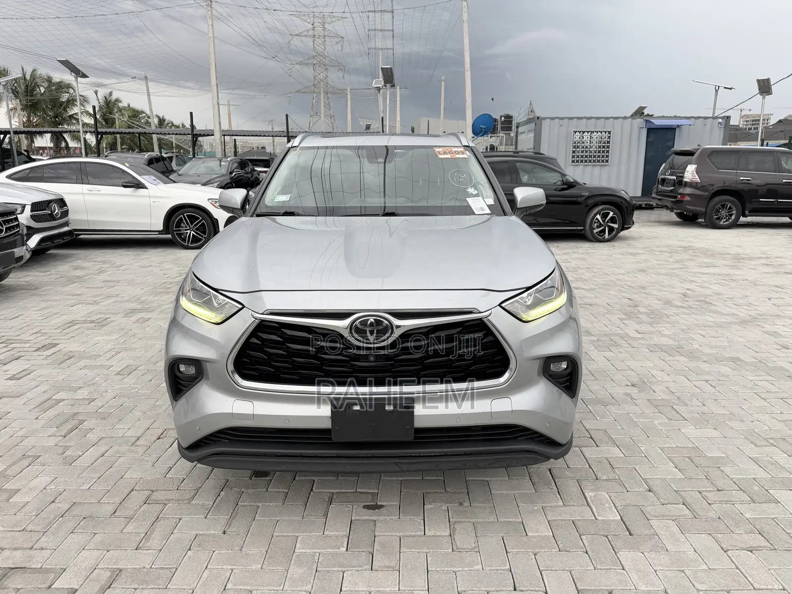 Toyota Highlander Limited AWD 2020 Silver