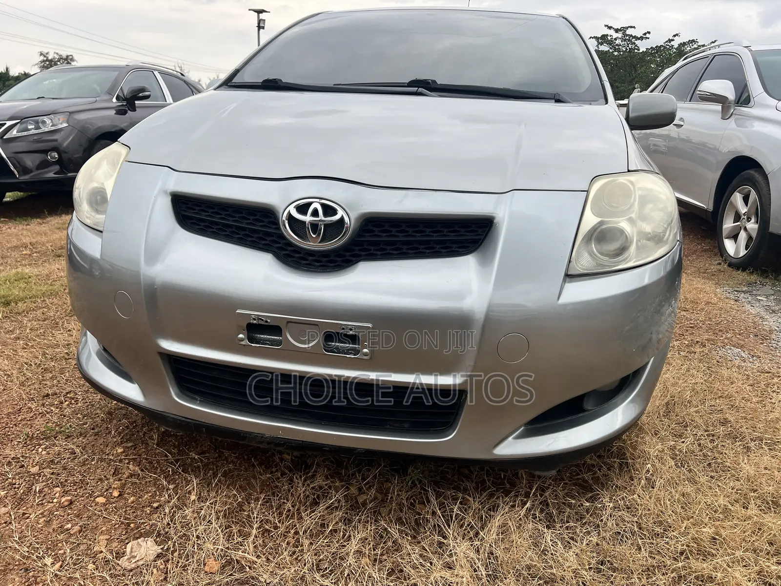Toyota Auris 2010 Gray
