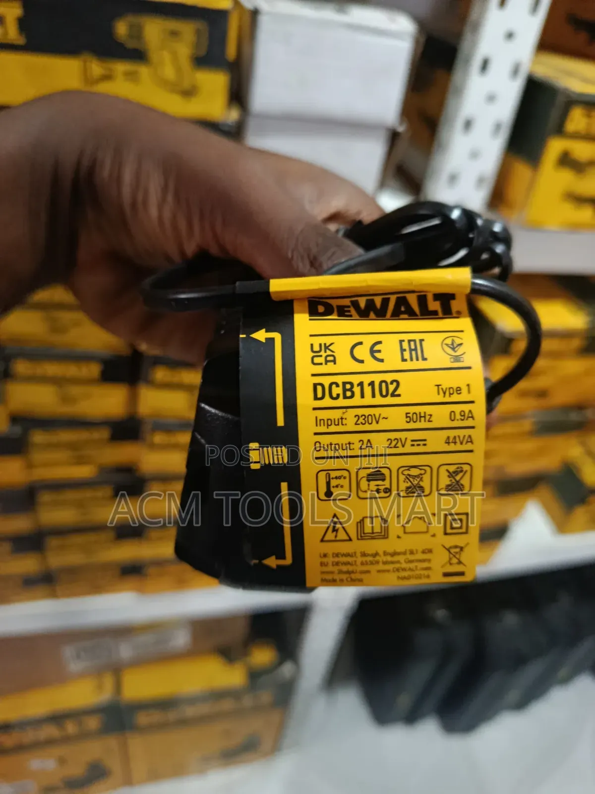 Dewalt Dcb1102 12v/18v/20v Li-Ion Battery Charger