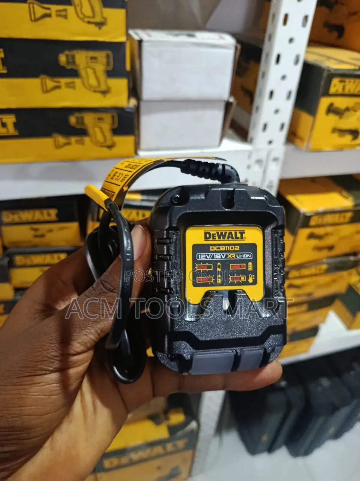 Dewalt Dcb1102 12v/18v/20v Li-Ion Battery Charger