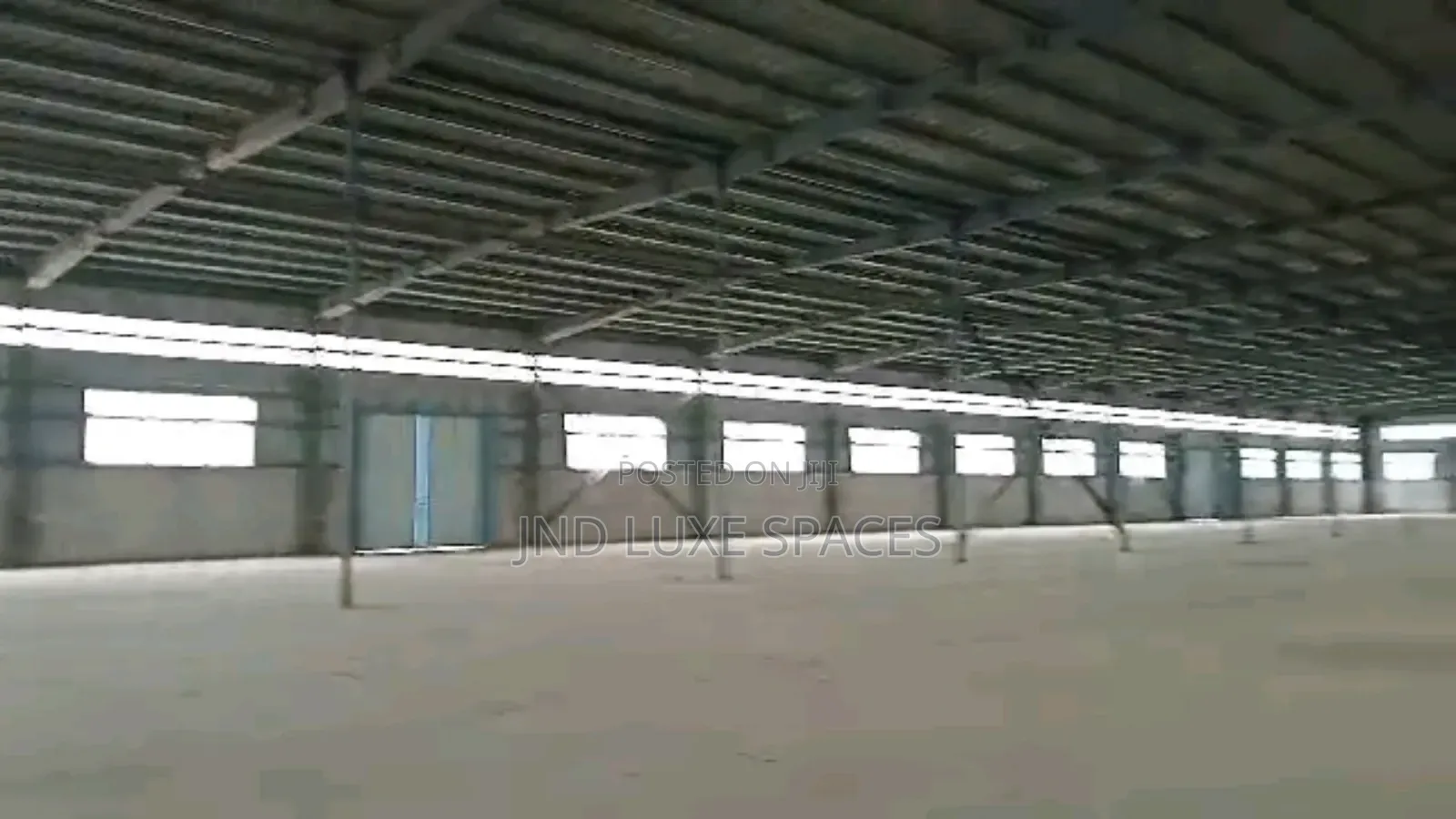 6000sqm of Warehouse
