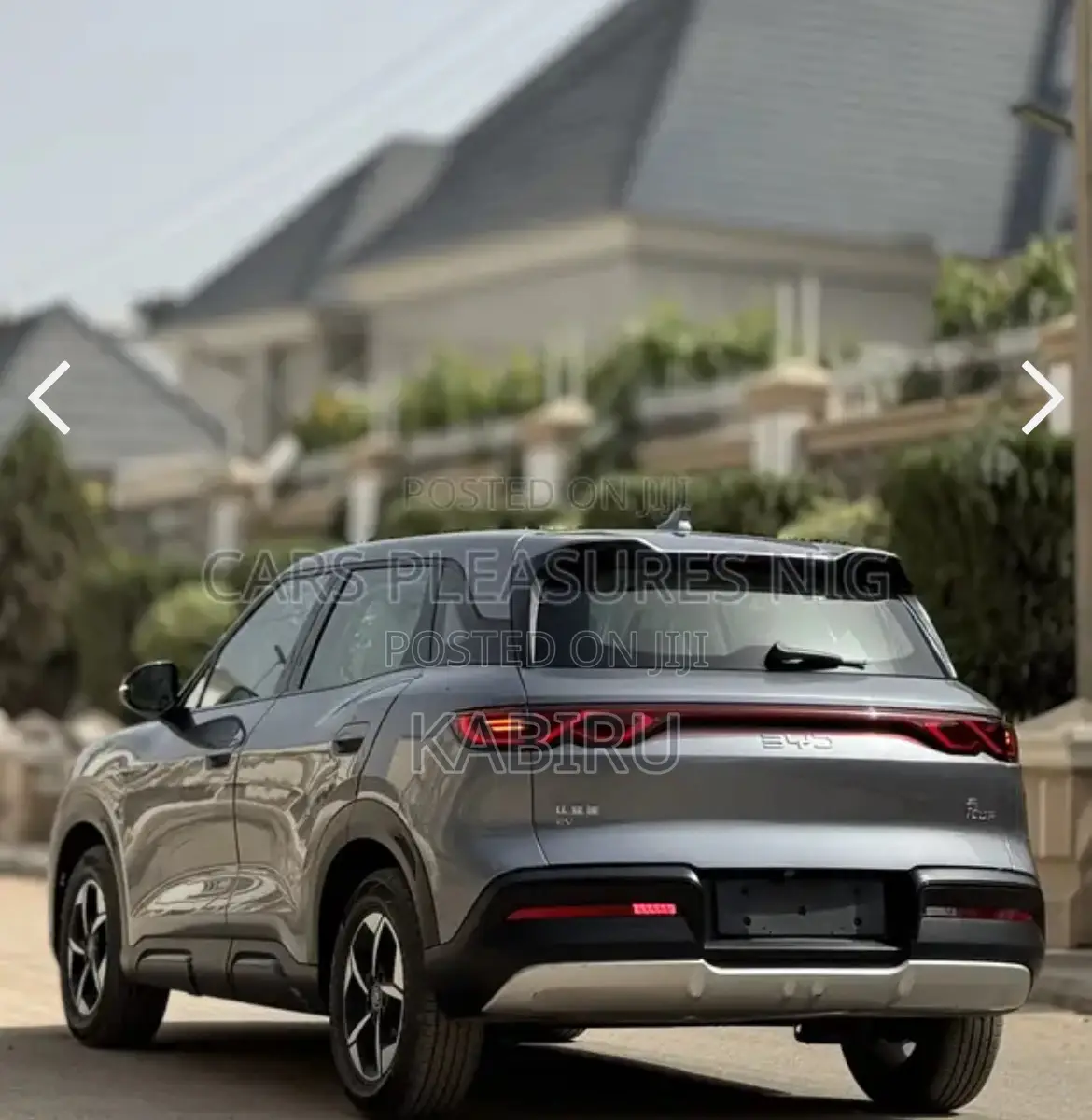 BYD Yuan Up 32 kWh FWD 2024 Gray