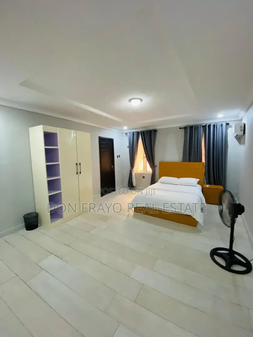 Furnished 13bdrm Apartment in Old Bodija Estate for sale