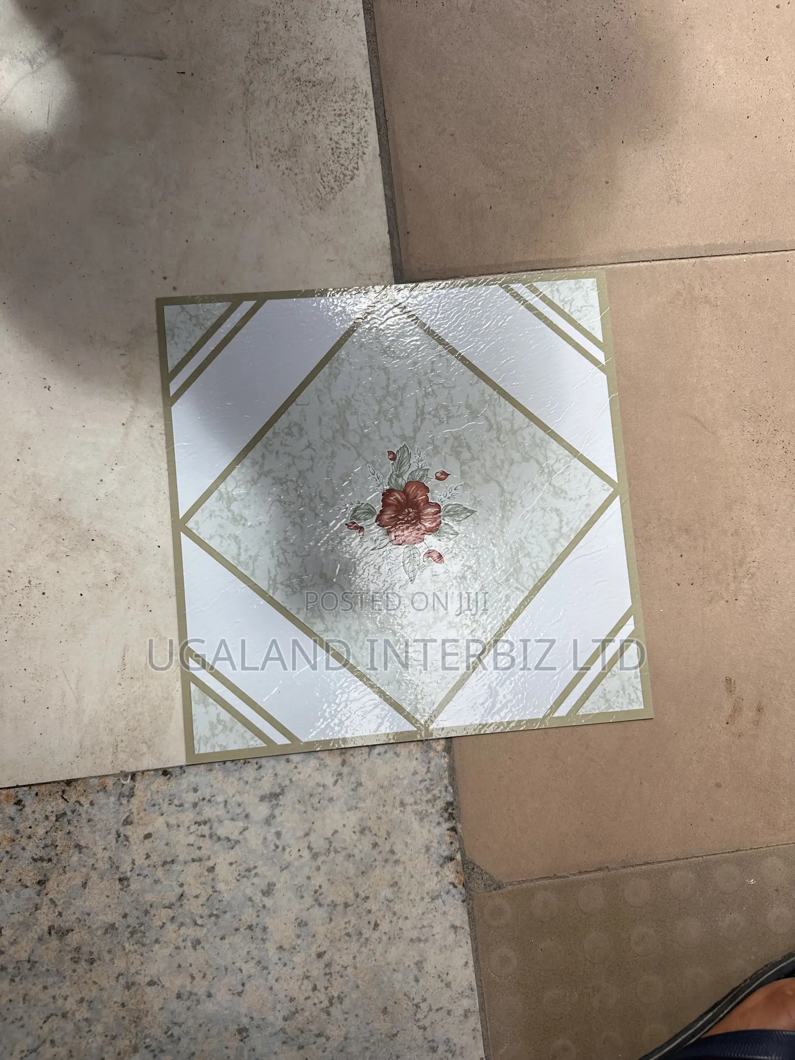 Premium Floral Centerpiece Floor Tile