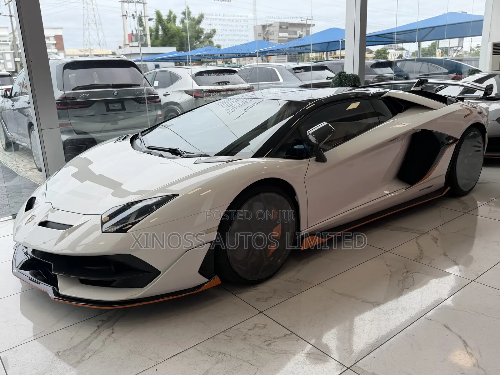 Lamborghini Aventador 2021 White