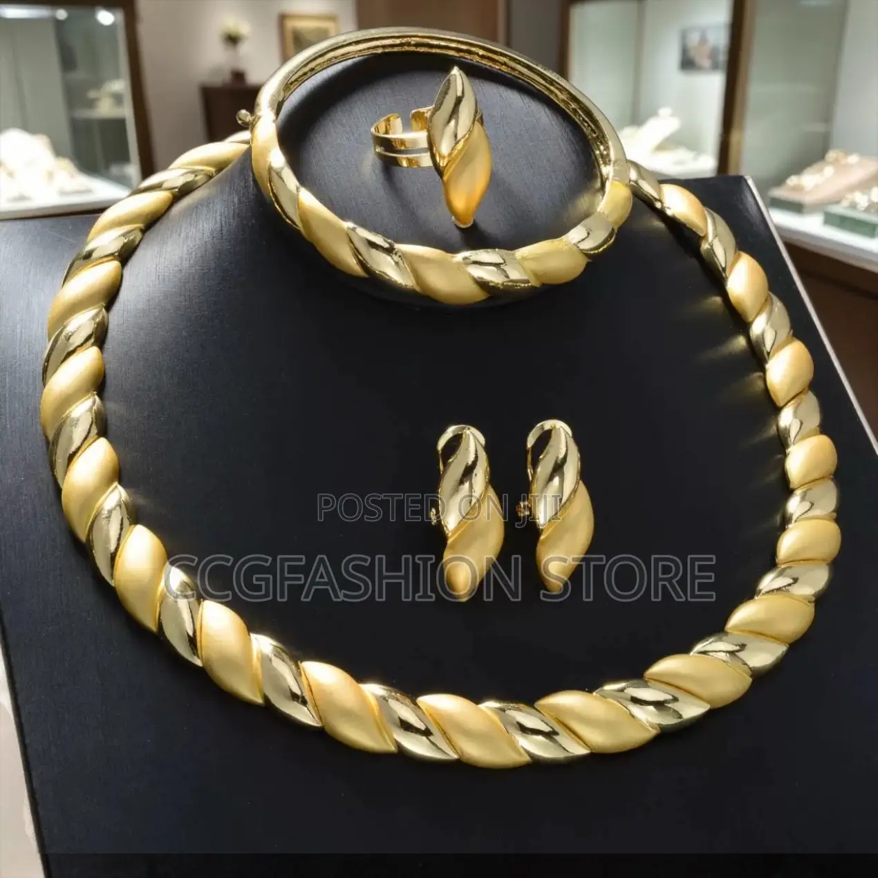 High Quality I8k Gold Plater Complete Jewelry Set