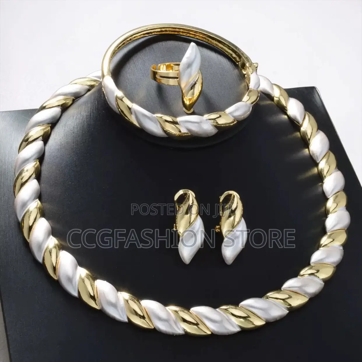 High Quality I8k Gold Plater Complete Jewelry Set