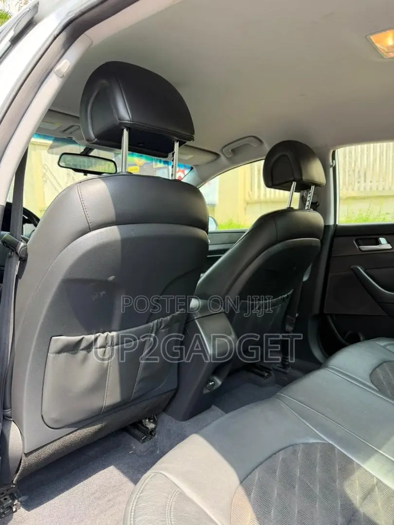 Hyundai Sonata Sport 4dr Sedan (2.4L 4cyl 6A) 2015 White