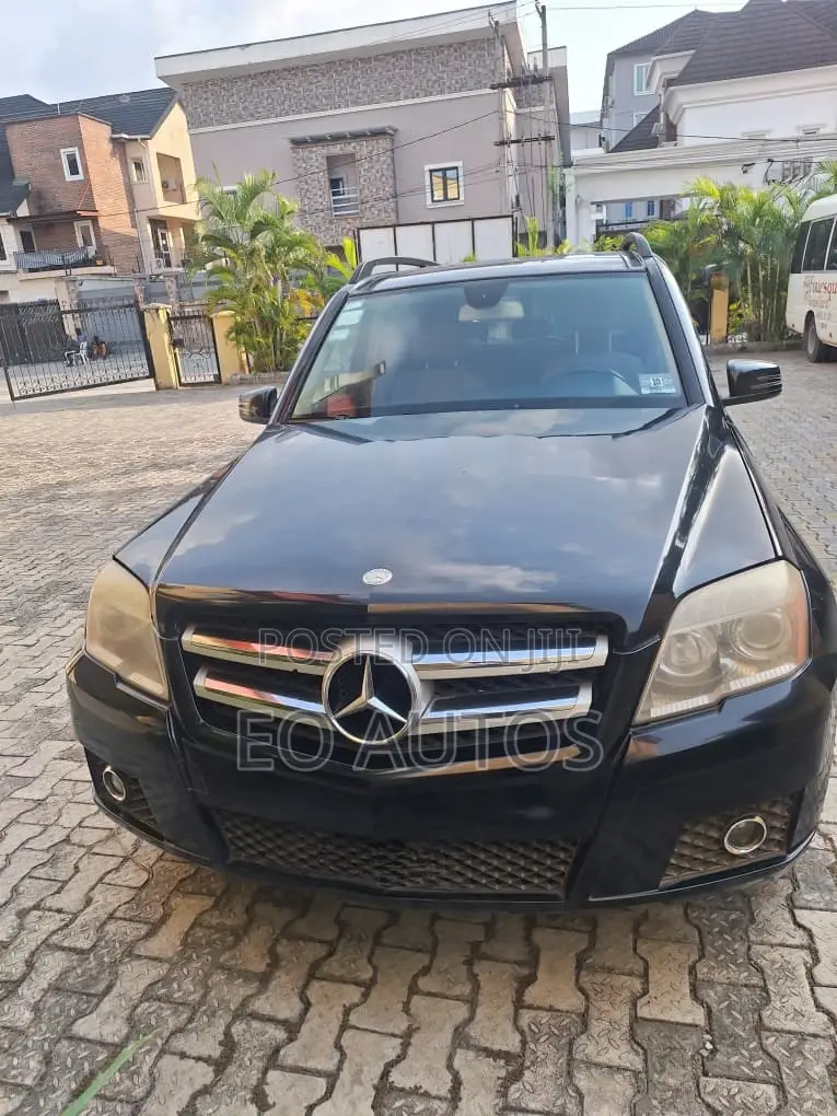 Mercedes-Benz GLK-Class 2011 Black