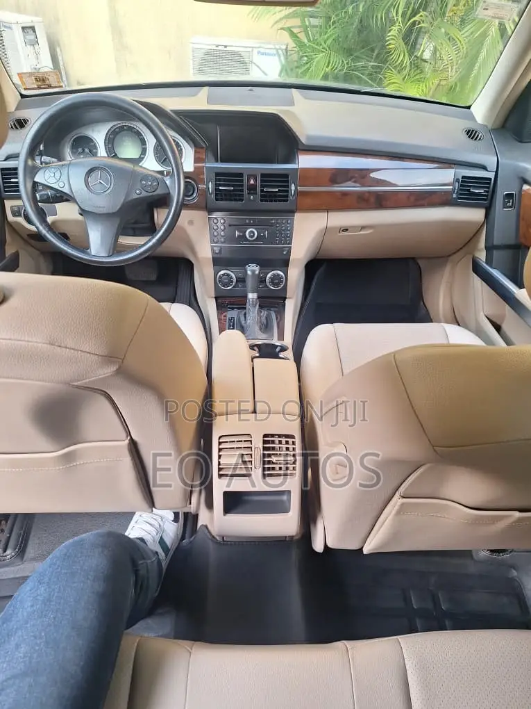 Mercedes-Benz GLK-Class 2011 Black