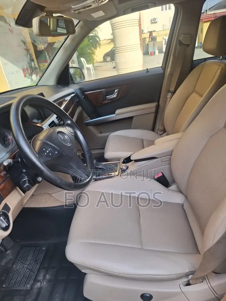 Mercedes-Benz GLK-Class 2011 Black